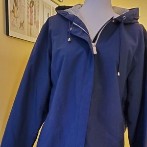 Ladies RAINCOAT, Gear Sport,  Navy, NWOT, Large, perfect